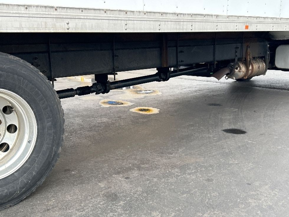 Medium Duty Box Truck-Light and Medium Duty Trucks-International-2020-MV607-Montgomery-NY-96,746\n\t\tmiles-$ 55,250 - Image 14