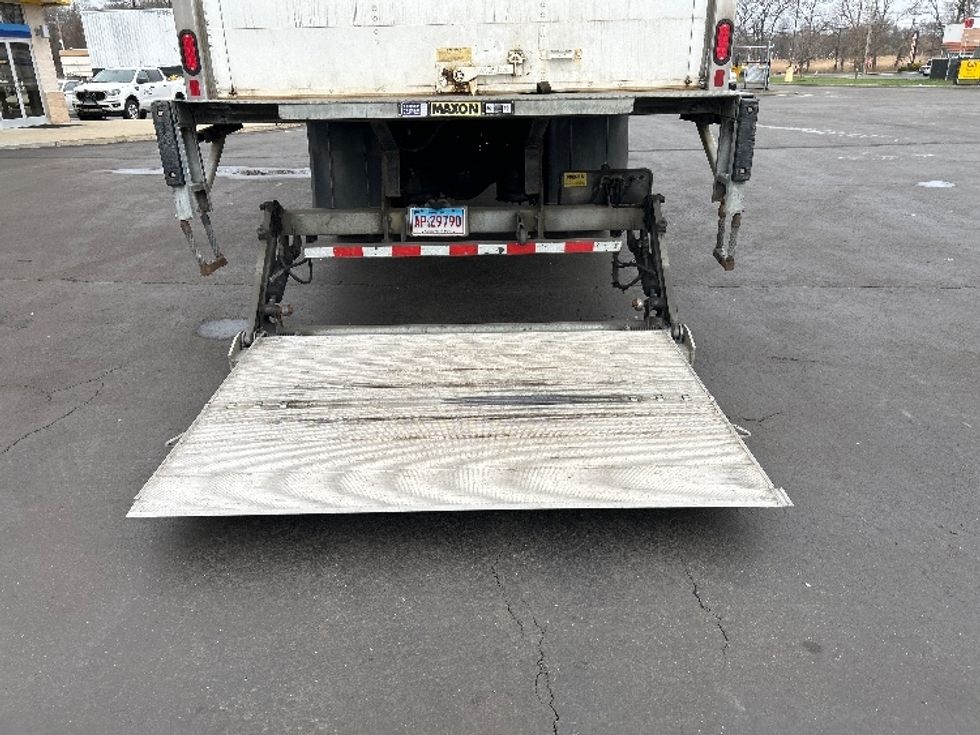 Medium Duty Box Truck-Light and Medium Duty Trucks-International-2020-MV607-Montgomery-NY-96,746\n\t\tmiles-$ 55,250 - Image 25
