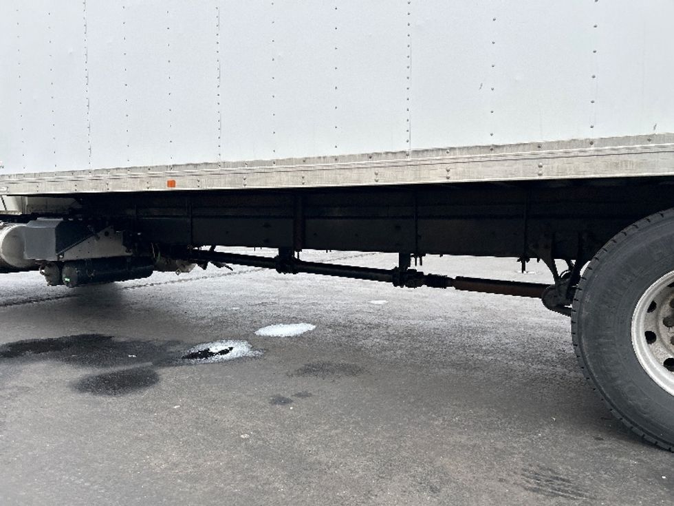 Medium Duty Box Truck-Light and Medium Duty Trucks-International-2020-MV607-Montgomery-NY-96,746\n\t\tmiles-$ 55,250 - Image 5