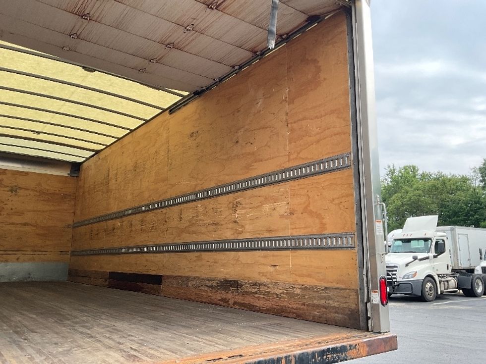 Medium Duty Box Truck-Light and Medium Duty Trucks-International-2020-MV607-Mount Pleasant-PA-57,393\n\t\tmiles-$ 67,000 - Image 11