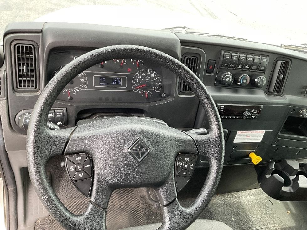 Medium Duty Box Truck-Light and Medium Duty Trucks-International-2020-MV607-Mount Pleasant-PA-57,393\n\t\tmiles-$ 67,000 - Image 17