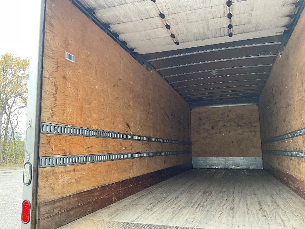 Medium Duty Box Truck-Light and Medium Duty Trucks-International-2020-MV607-Muskegon-MI-65,302\n\t\tmiles-$ 52,750 - Image 10