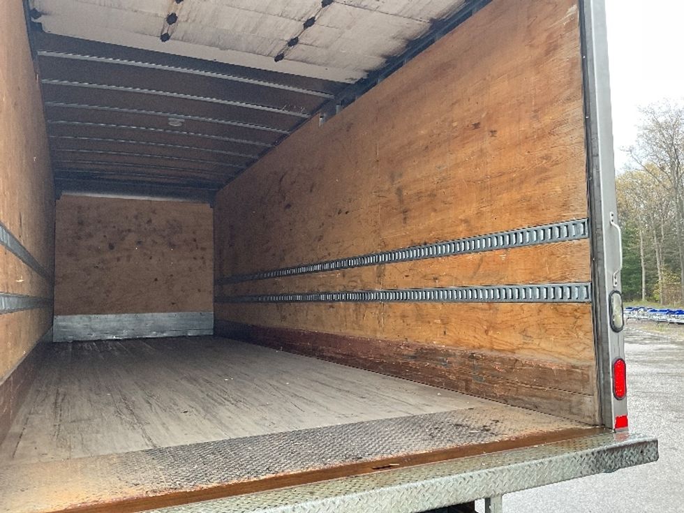 Medium Duty Box Truck-Light and Medium Duty Trucks-International-2020-MV607-Muskegon-MI-65,302\n\t\tmiles-$ 52,750 - Image 11