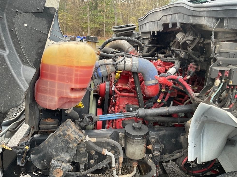 Medium Duty Box Truck-Light and Medium Duty Trucks-International-2020-MV607-Muskegon-MI-65,302\n\t\tmiles-$ 52,750 - Image 22