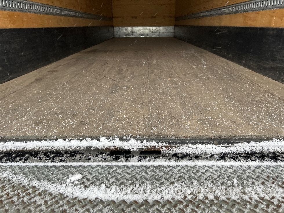 Medium Duty Box Truck-Light and Medium Duty Trucks-International-2020-MV607-Muskegon-MI-83,898\n\t\tmiles-$ 57,250 - Image 10