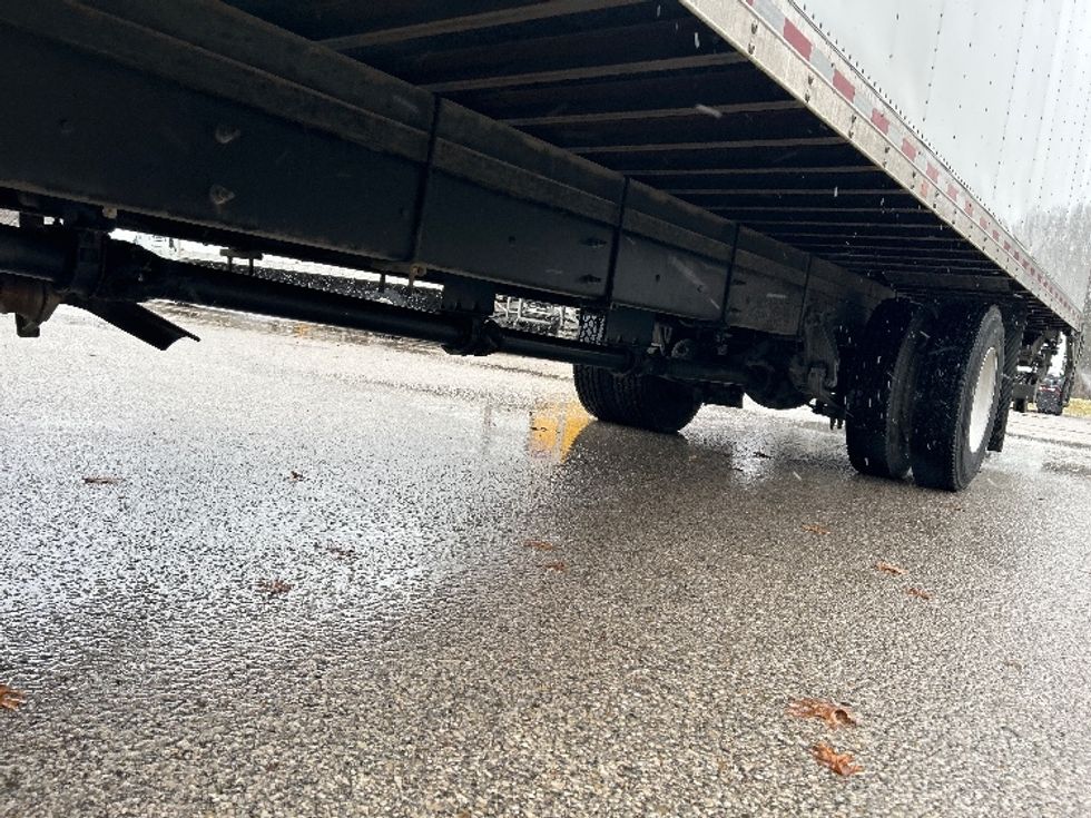 Medium Duty Box Truck-Light and Medium Duty Trucks-International-2020-MV607-Muskegon-MI-83,898\n\t\tmiles-$ 57,250 - Image 5