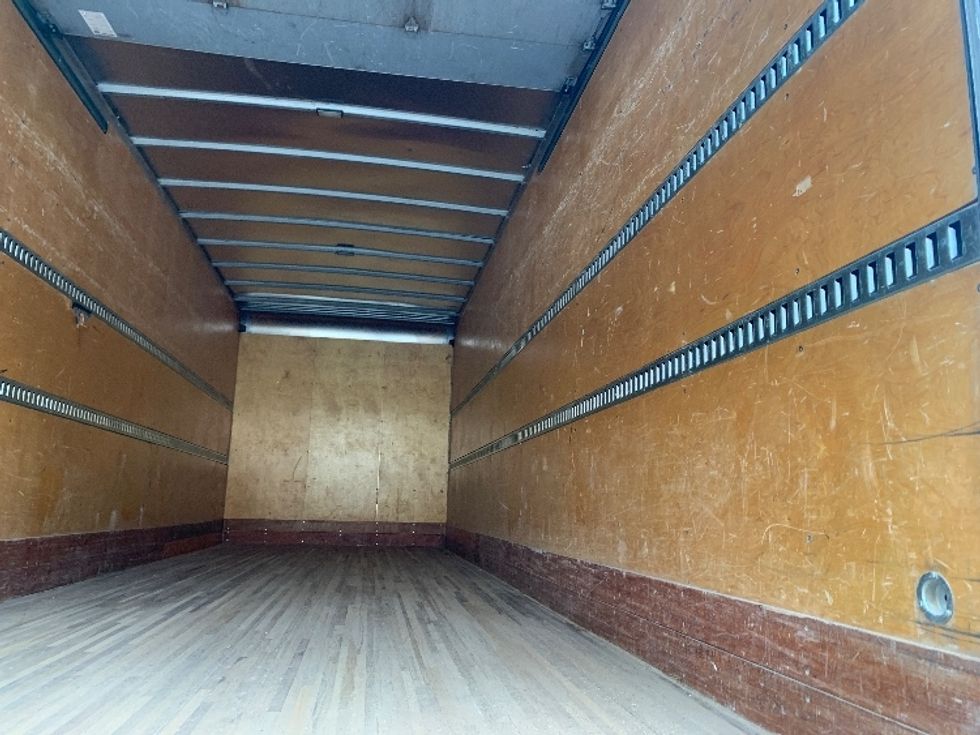 Medium Duty Box Truck-Light and Medium Duty Trucks-International-2020-MV607-Nashville (Mount Juliet)-TN-169,180\n\t\tmiles-$ 41,250 - Image 12