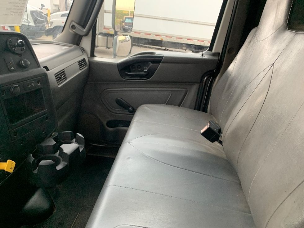 Medium Duty Box Truck-Light and Medium Duty Trucks-International-2020-MV607-Nashville (Mount Juliet)-TN-169,180\n\t\tmiles-$ 41,250 - Image 19