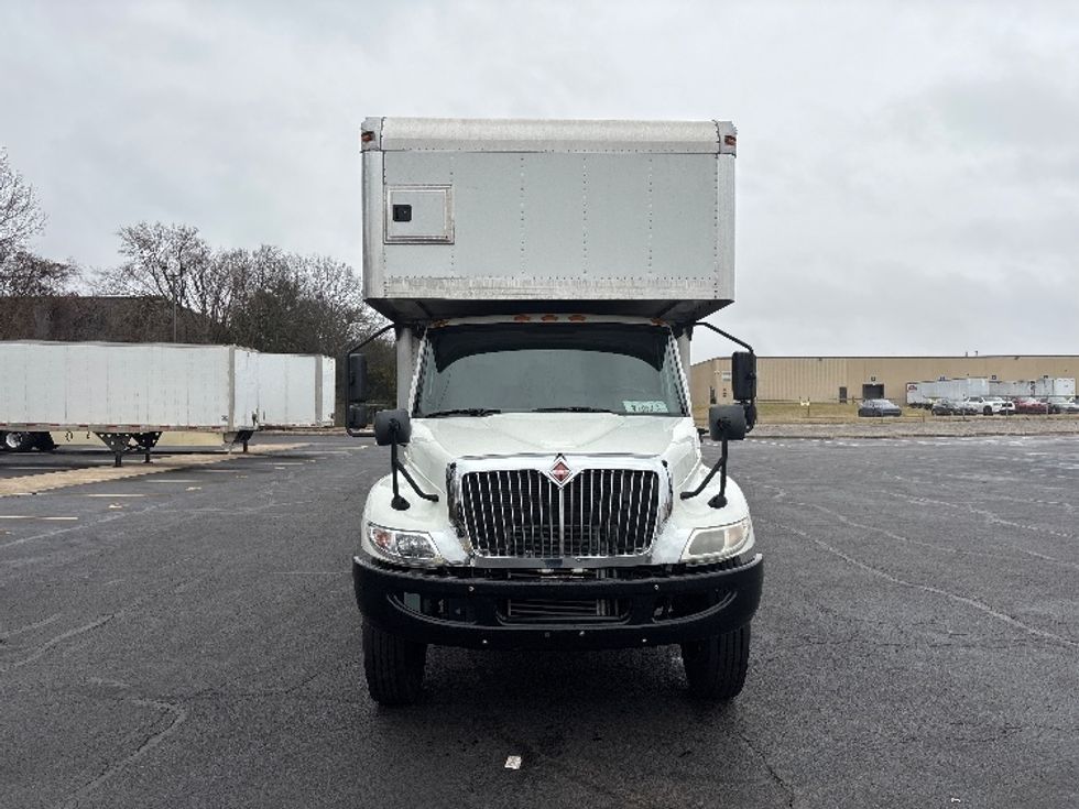 Medium Duty Box Truck-Light and Medium Duty Trucks-International-2020-MV607-Nashville (Mount Juliet)-TN-244,006\n\t\tmiles-$ 46,250 - Image 2
