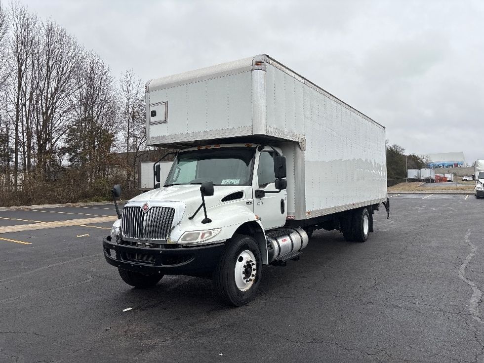 Medium Duty Box Truck-Light and Medium Duty Trucks-International-2020-MV607-Nashville (Mount Juliet)-TN-244,006\n\t\tmiles-$ 46,250 - Image 3