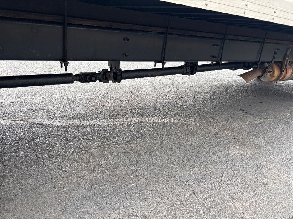 Medium Duty Box Truck-Light and Medium Duty Trucks-International-2020-MV607-Nashville (Mount Juliet)-TN-244,006\n\t\tmiles-$ 46,250 - Image 14