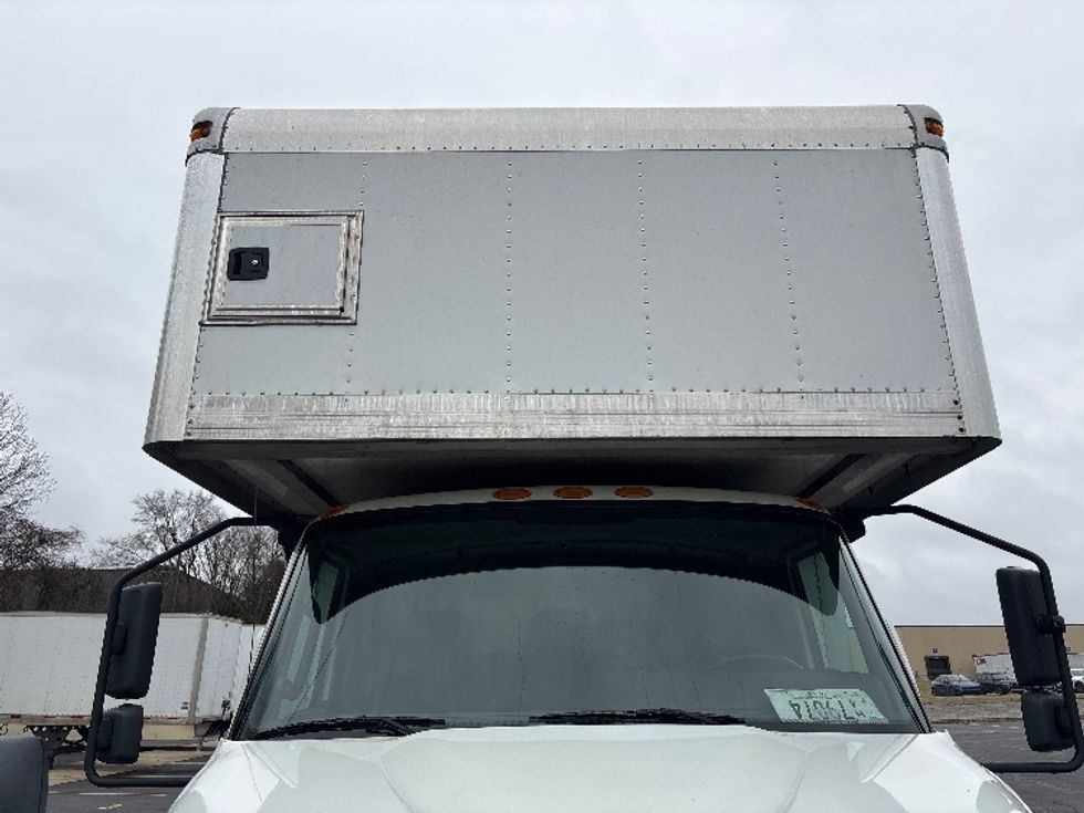 Medium Duty Box Truck-Light and Medium Duty Trucks-International-2020-MV607-Nashville (Mount Juliet)-TN-244,006\n\t\tmiles-$ 46,250 - Image 26