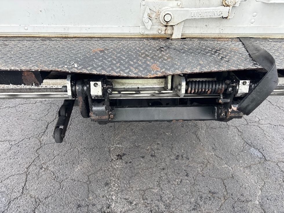 Medium Duty Box Truck-Light and Medium Duty Trucks-International-2020-MV607-Nashville (Mount Juliet)-TN-244,006\n\t\tmiles-$ 46,250 - Image 30