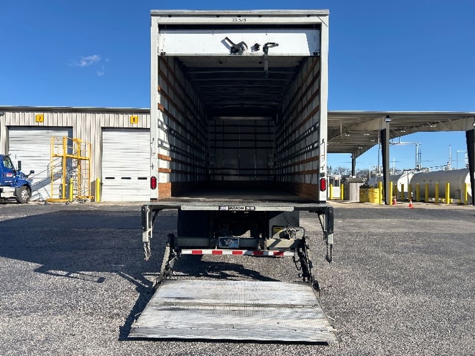 Medium Duty Box Truck-Light and Medium Duty Trucks-International-2020-MV607-Nashville (Mount Juliet)-TN-295,094\n\t\tmiles-$ 29,750 - Image 9