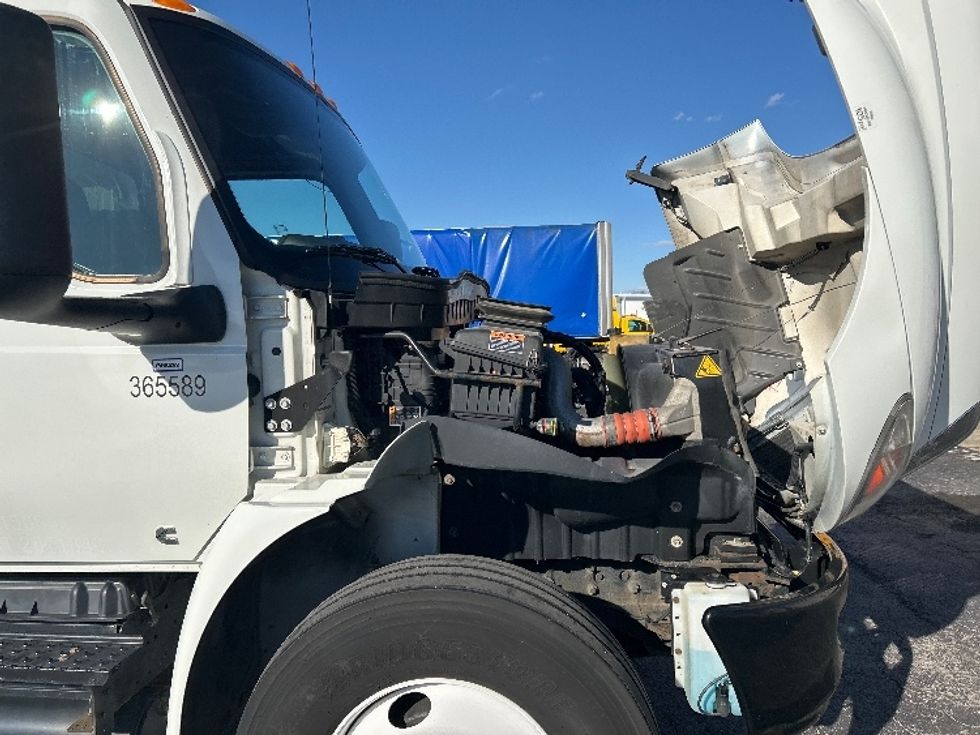 Medium Duty Box Truck-Light and Medium Duty Trucks-International-2020-MV607-Nashville (Mount Juliet)-TN-295,094\n\t\tmiles-$ 29,750 - Image 23