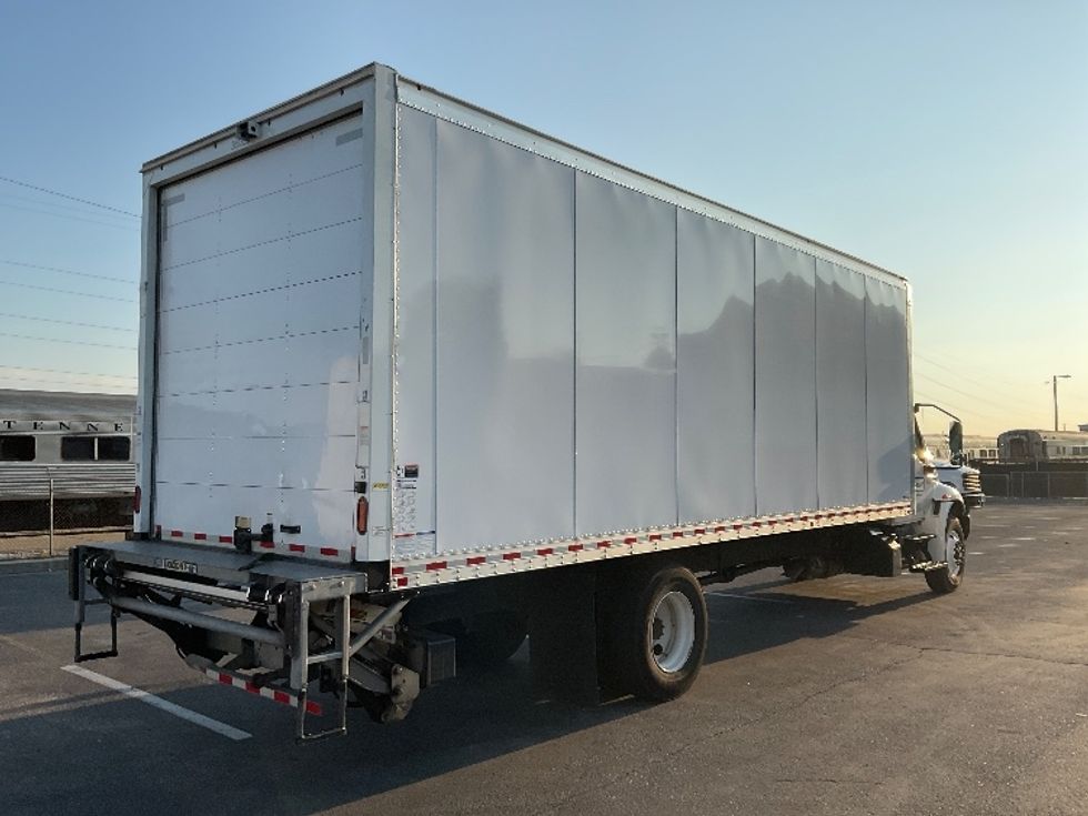 Medium Duty Box Truck-Light and Medium Duty Trucks-International-2020-MV607-Nashville-TN-131,912\n\t\tmiles-$ 61,250 - Image 13