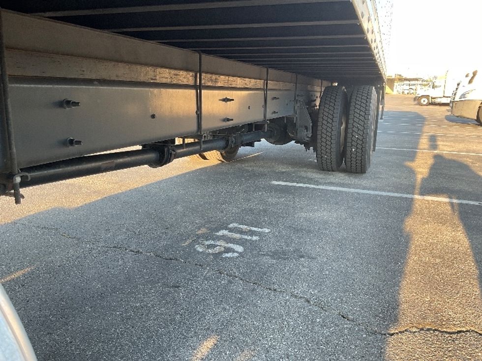 Medium Duty Box Truck-Light and Medium Duty Trucks-International-2020-MV607-Nashville-TN-131,912\n\t\tmiles-$ 61,250 - Image 5