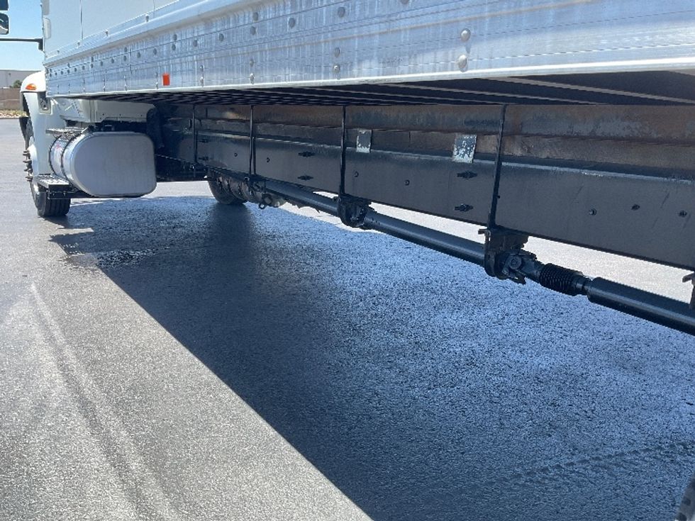 Medium Duty Box Truck-Light and Medium Duty Trucks-International-2020-MV607-Nashville-TN-136,861\n\t\tmiles-$ 55,000 - Image 5