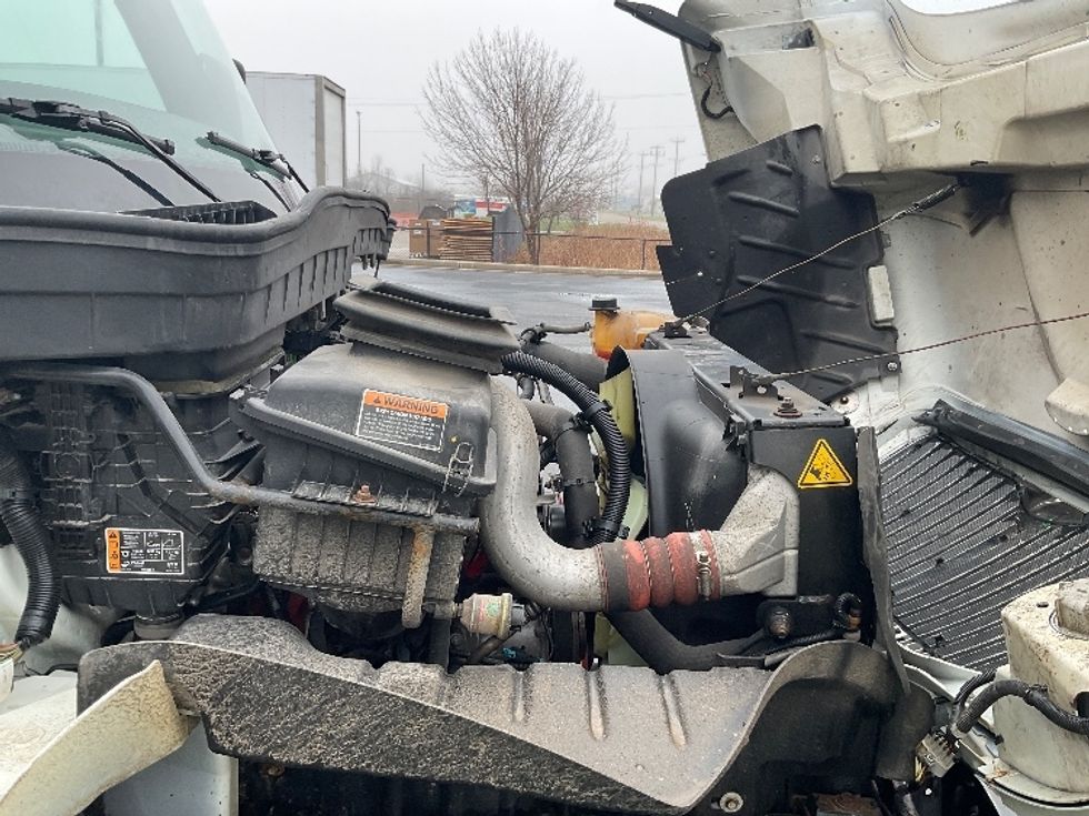 Medium Duty Box Truck-Light and Medium Duty Trucks-International-2020-MV607-Neenah-WI-257,211\n\t\tmiles-$ 34,750 - Image 21