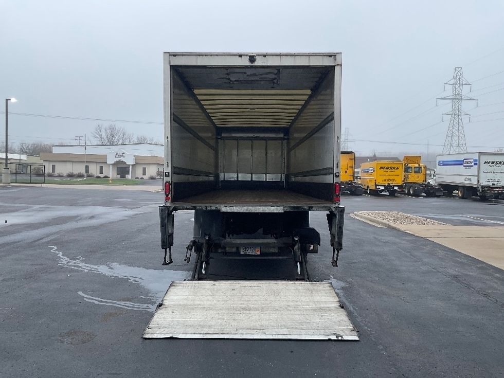 Medium Duty Box Truck-Light and Medium Duty Trucks-International-2020-MV607-Neenah-WI-257,211\n\t\tmiles-$ 34,750 - Image 9