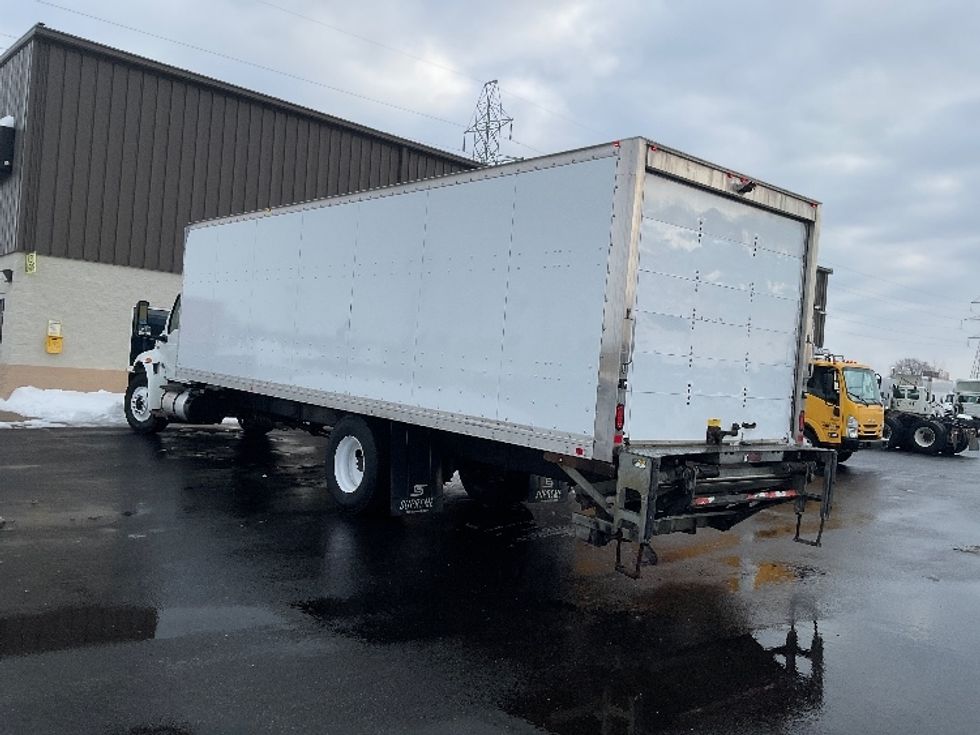 Medium Duty Box Truck-Light and Medium Duty Trucks-International-2020-MV607-Neenah-WI-379,903\n\t\tmiles-$ 20,500 - Image 6