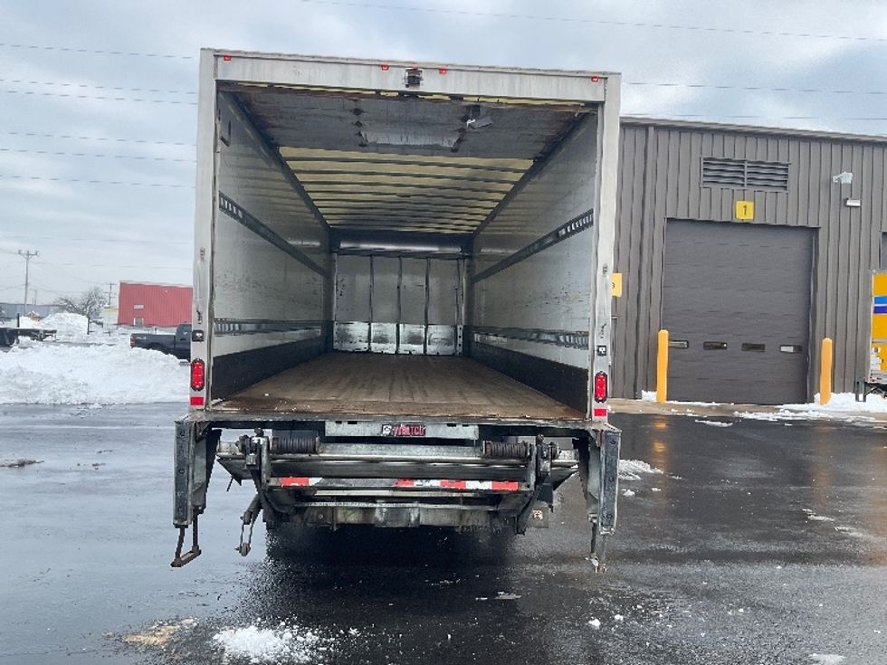 Medium Duty Box Truck-Light and Medium Duty Trucks-International-2020-MV607-Neenah-WI-379,903\n\t\tmiles-$ 20,500 - Image 8