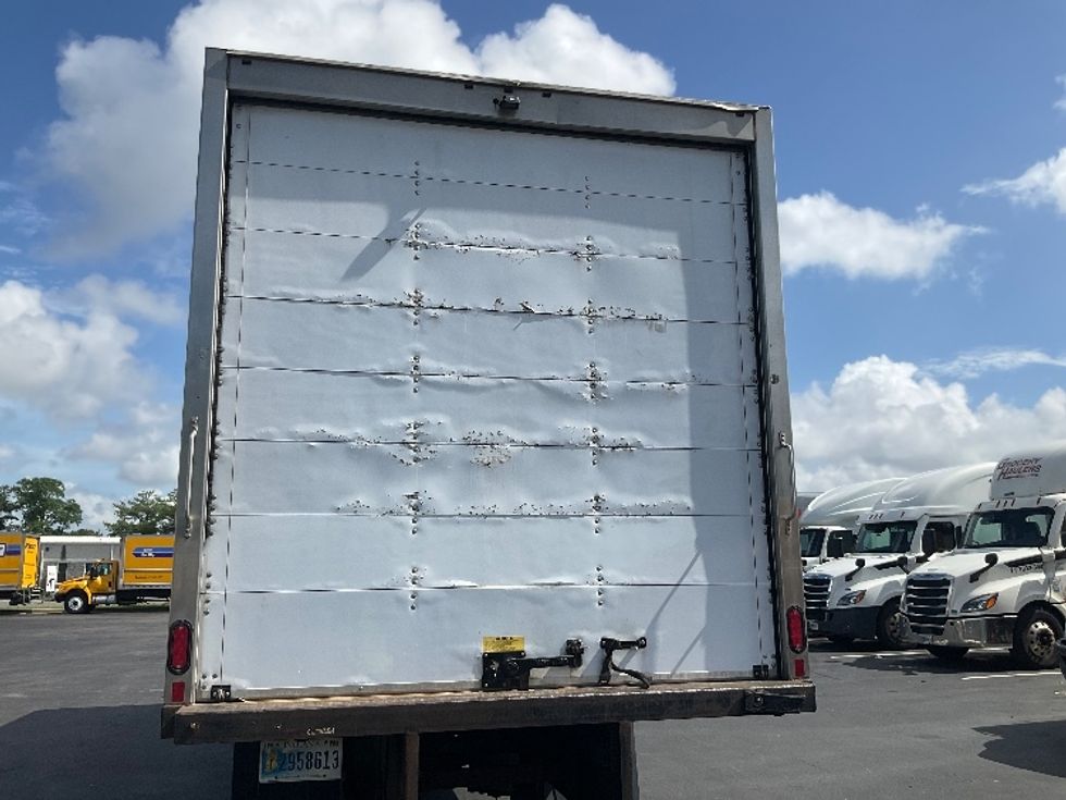 Medium Duty Box Truck-Light and Medium Duty Trucks-International-2020-MV607-New Castle-DE-187,528\n\t\tmiles-$ 48,000 - Image 29