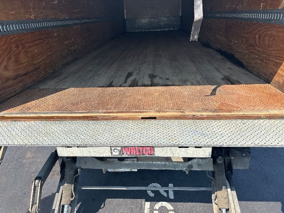 Medium Duty Box Truck-Light and Medium Duty Trucks-International-2020-MV607-New Castle-DE-197,410\n\t\tmiles-$ 53,250 - Image 10