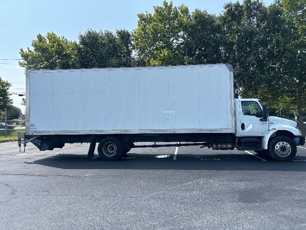 Medium Duty Box Truck-Light and Medium Duty Trucks-International-2020-MV607-New Castle-DE-197,410\n\t\tmiles-$ 53,250 - Image 15