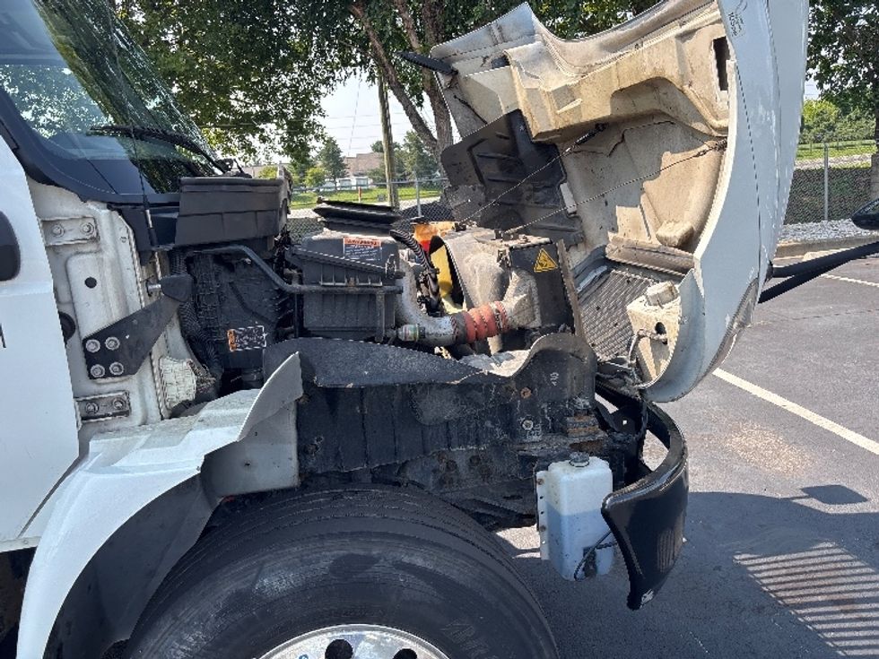 Medium Duty Box Truck-Light and Medium Duty Trucks-International-2020-MV607-New Castle-DE-197,410\n\t\tmiles-$ 53,250 - Image 21