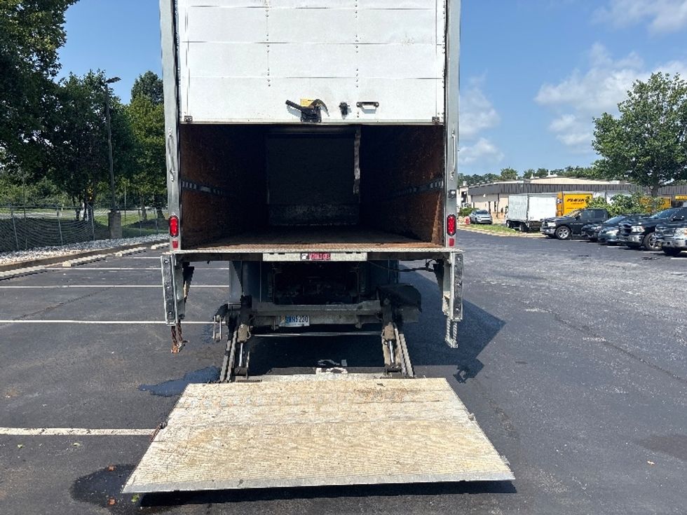 Medium Duty Box Truck-Light and Medium Duty Trucks-International-2020-MV607-New Castle-DE-197,410\n\t\tmiles-$ 53,250 - Image 9