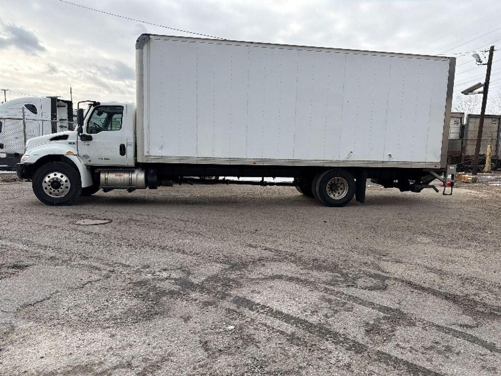 Medium Duty Box Truck-Light and Medium Duty Trucks-International-2020-MV607-North Bergen-NJ-191,000\n\t\tmiles-$ 45,500 - Image 4
