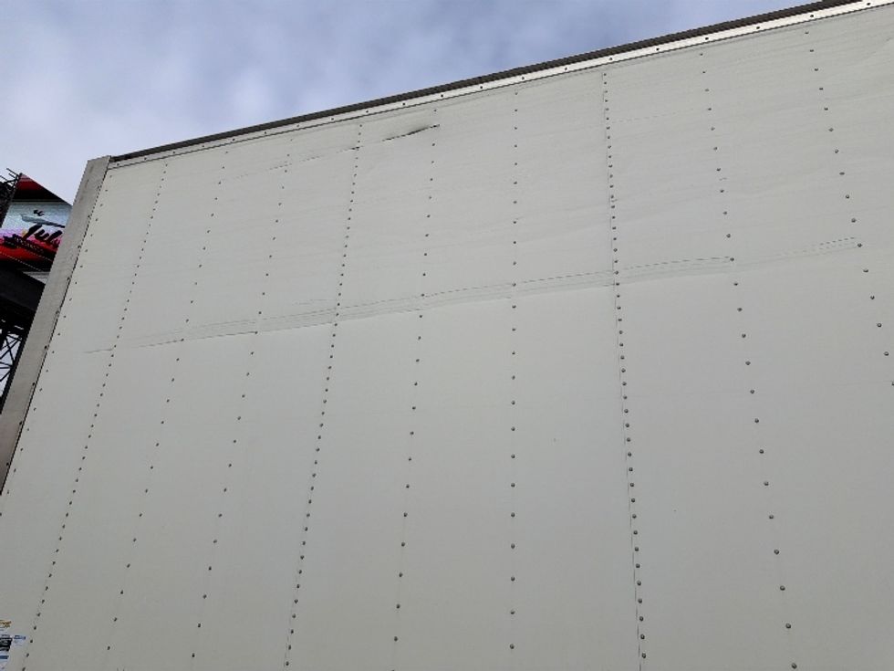 Medium Duty Box Truck-Light and Medium Duty Trucks-International-2020-MV607-North Bergen-NJ-191,000\n\t\tmiles-$ 45,500 - Image 26