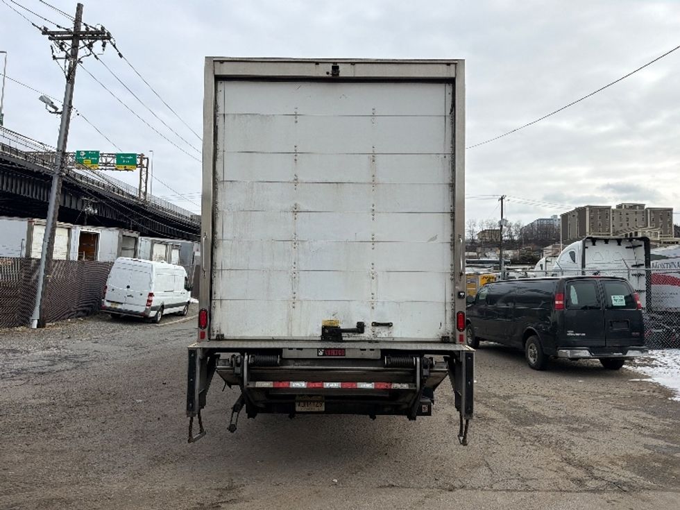 Medium Duty Box Truck-Light and Medium Duty Trucks-International-2020-MV607-North Bergen-NJ-191,000\n\t\tmiles-$ 45,500 - Image 25