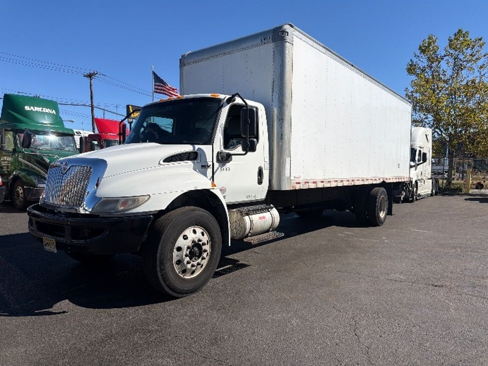 Medium Duty Box Truck-Light and Medium Duty Trucks-International-2020-MV607-North Bergen-NJ-312,757\n\t\tmiles-$ 26,500 - Image 1