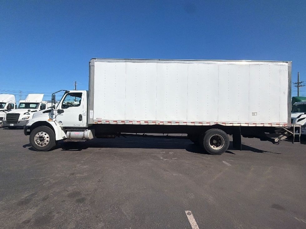 Medium Duty Box Truck-Light and Medium Duty Trucks-International-2020-MV607-North Bergen-NJ-312,757\n\t\tmiles-$ 26,500 - Image 4
