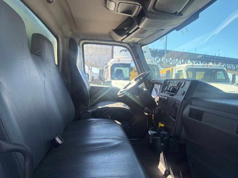 Medium Duty Box Truck-Light and Medium Duty Trucks-International-2020-MV607-North Bergen-NJ-312,757\n\t\tmiles-$ 26,500 - Image 22