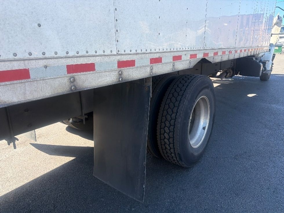 Medium Duty Box Truck-Light and Medium Duty Trucks-International-2020-MV607-North Bergen-NJ-312,757\n\t\tmiles-$ 26,500 - Image 26