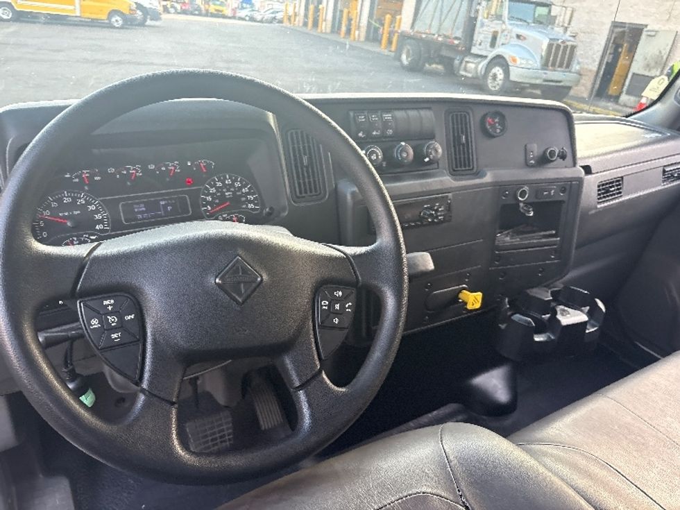 Medium Duty Box Truck-Light and Medium Duty Trucks-International-2020-MV607-North Bergen-NJ-60,788\n\t\tmiles-$ 56,750 - Image 18