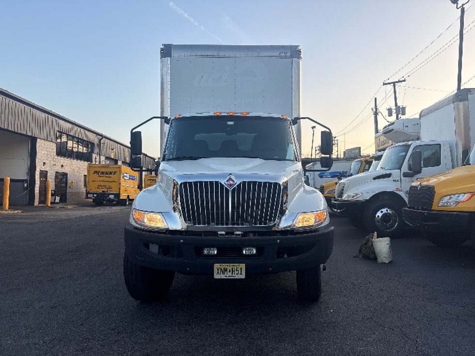 Medium Duty Box Truck-Light and Medium Duty Trucks-International-2020-MV607-North Bergen-NJ-60,788\n\t\tmiles-$ 56,750 - Image 2