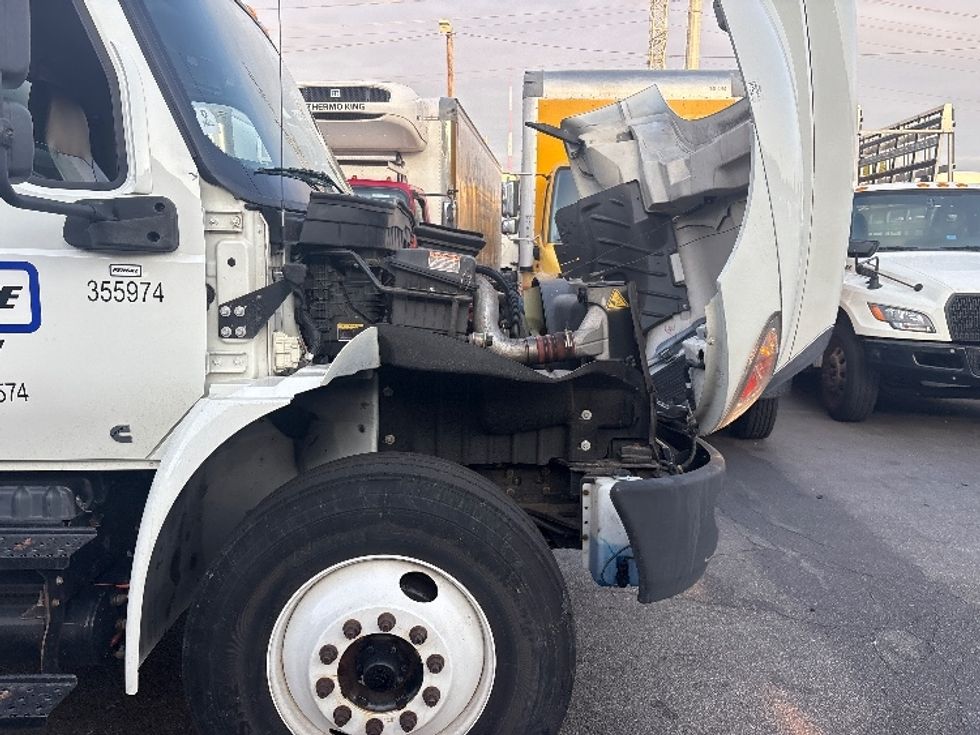Medium Duty Box Truck-Light and Medium Duty Trucks-International-2020-MV607-North Bergen-NJ-60,788\n\t\tmiles-$ 56,750 - Image 23
