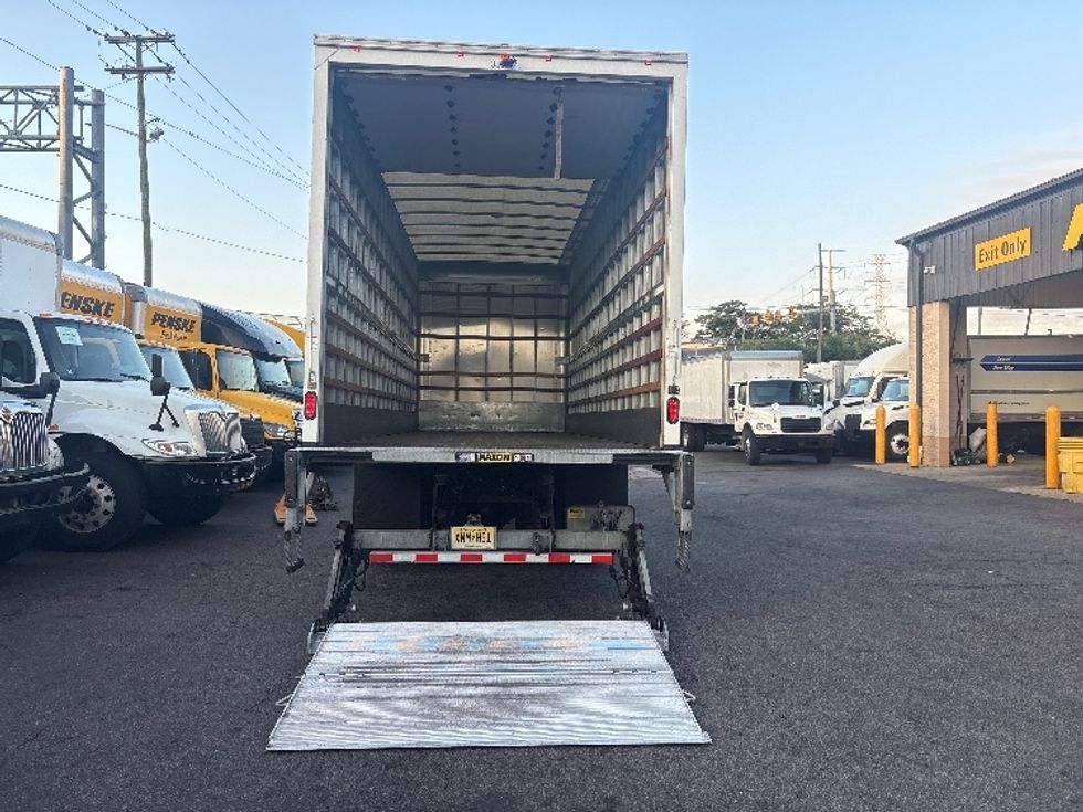 Medium Duty Box Truck-Light and Medium Duty Trucks-International-2020-MV607-North Bergen-NJ-60,788\n\t\tmiles-$ 56,750 - Image 9