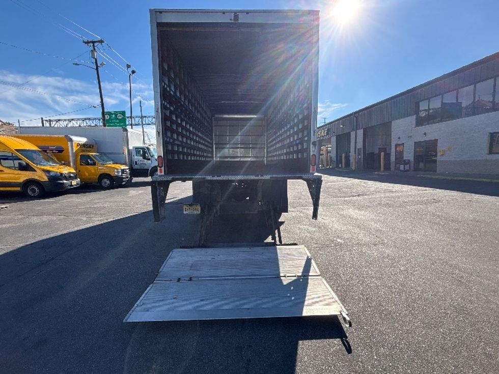 Medium Duty Box Truck-Light and Medium Duty Trucks-International-2020-MV607-North Bergen-NJ-83,041\n\t\tmiles-$ 59,000 - Image 9