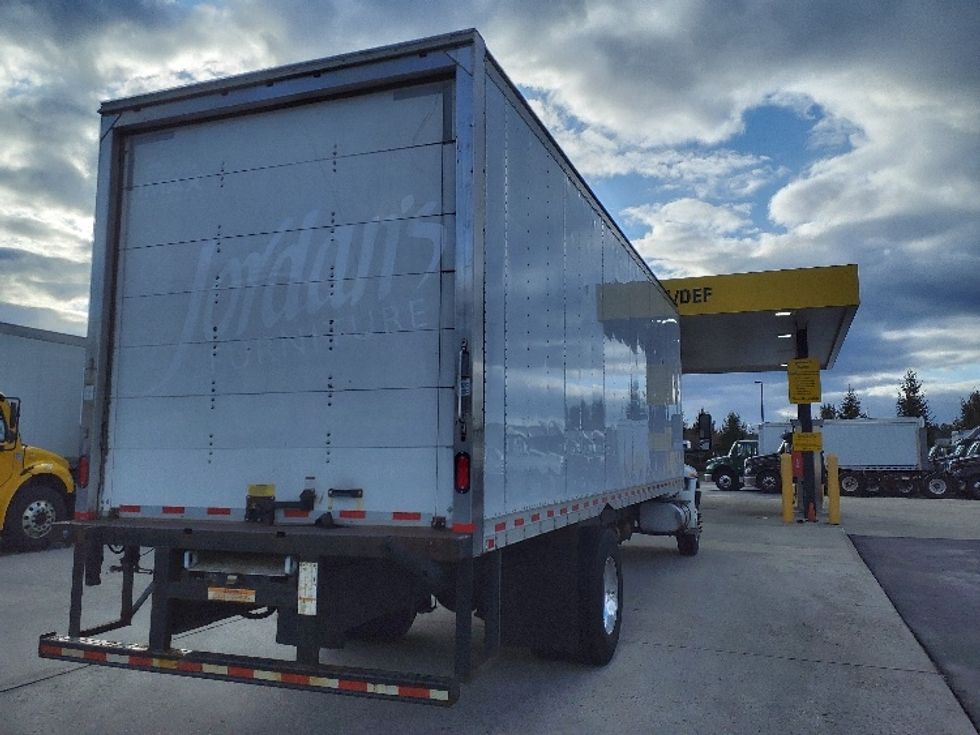 Medium Duty Box Truck-Light and Medium Duty Trucks-International-2020-MV607-Norton-MA-197,481\n\t\tmiles-$ 34,750 - Image 13