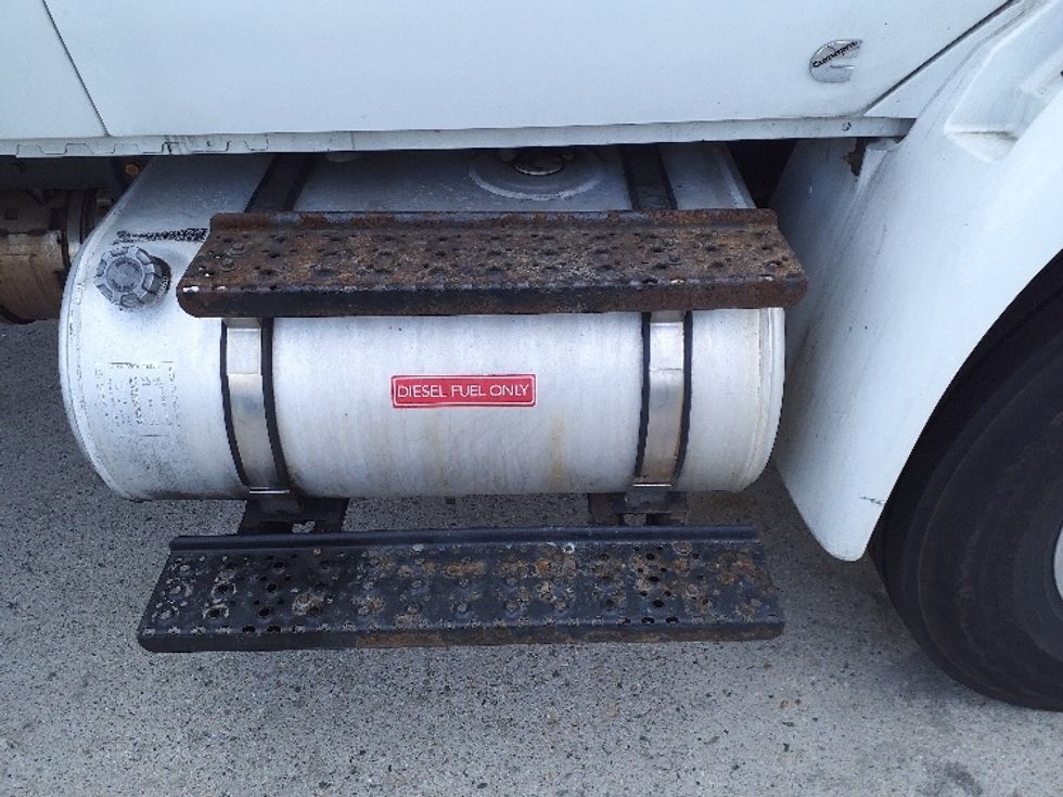 Medium Duty Box Truck-Light and Medium Duty Trucks-International-2020-MV607-Norton-MA-197,481\n\t\tmiles-$ 34,750 - Image 26