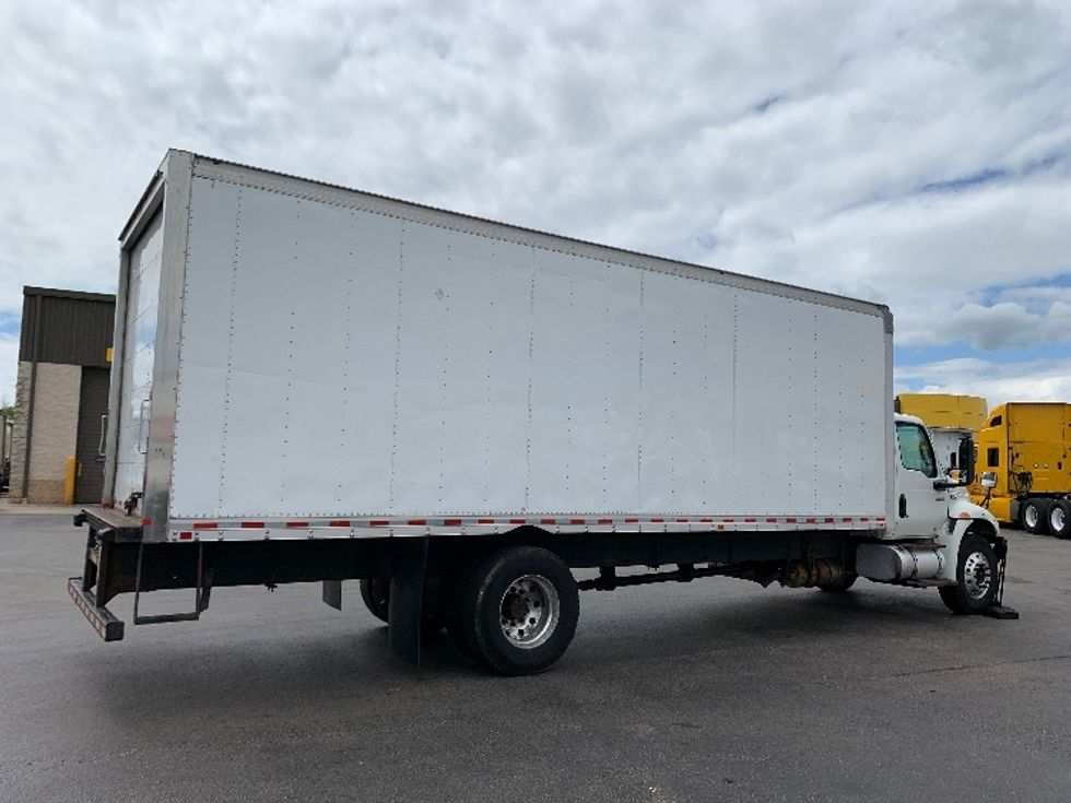 Medium Duty Box Truck-Light and Medium Duty Trucks-International-2020-MV607-Norton-MA-213,134\n\t\tmiles-$ 31,750 - Image 13