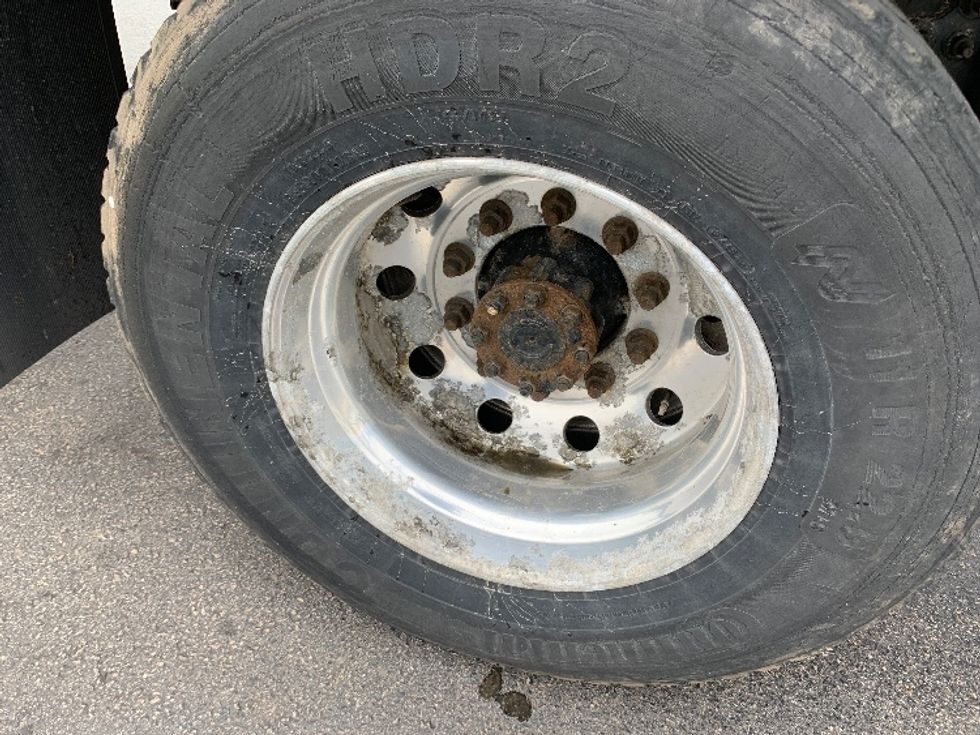 Medium Duty Box Truck-Light and Medium Duty Trucks-International-2020-MV607-Norton-MA-213,134\n\t\tmiles-$ 31,750 - Image 29