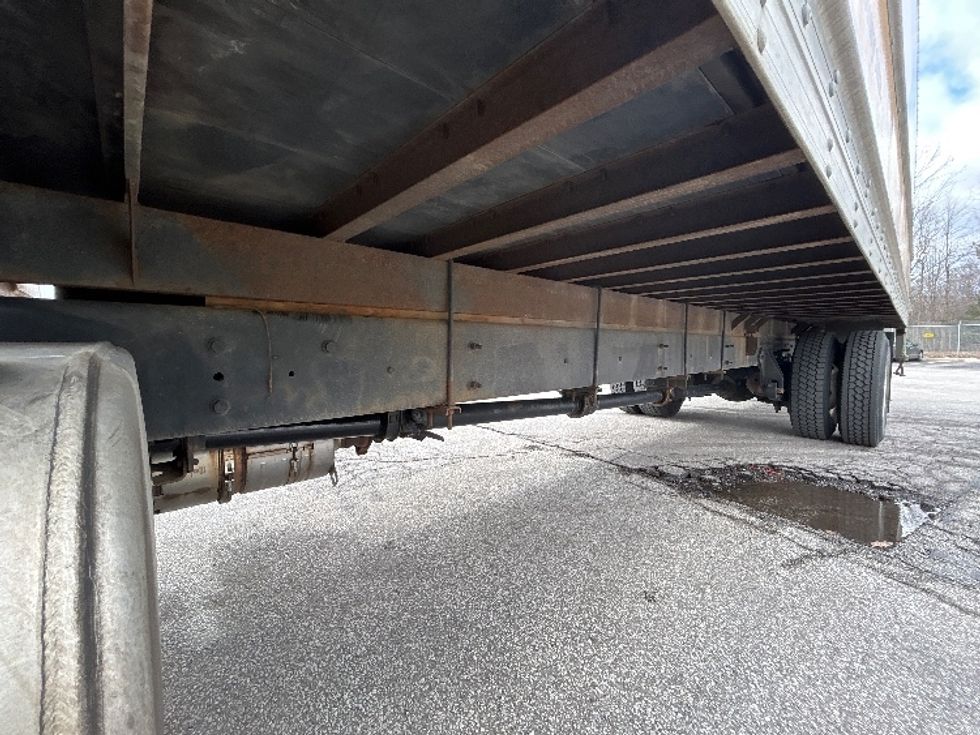 Medium Duty Box Truck-Light and Medium Duty Trucks-International-2020-MV607-Oakwood Village-OH-200,178\n\t\tmiles-$ 42,500 - Image 5