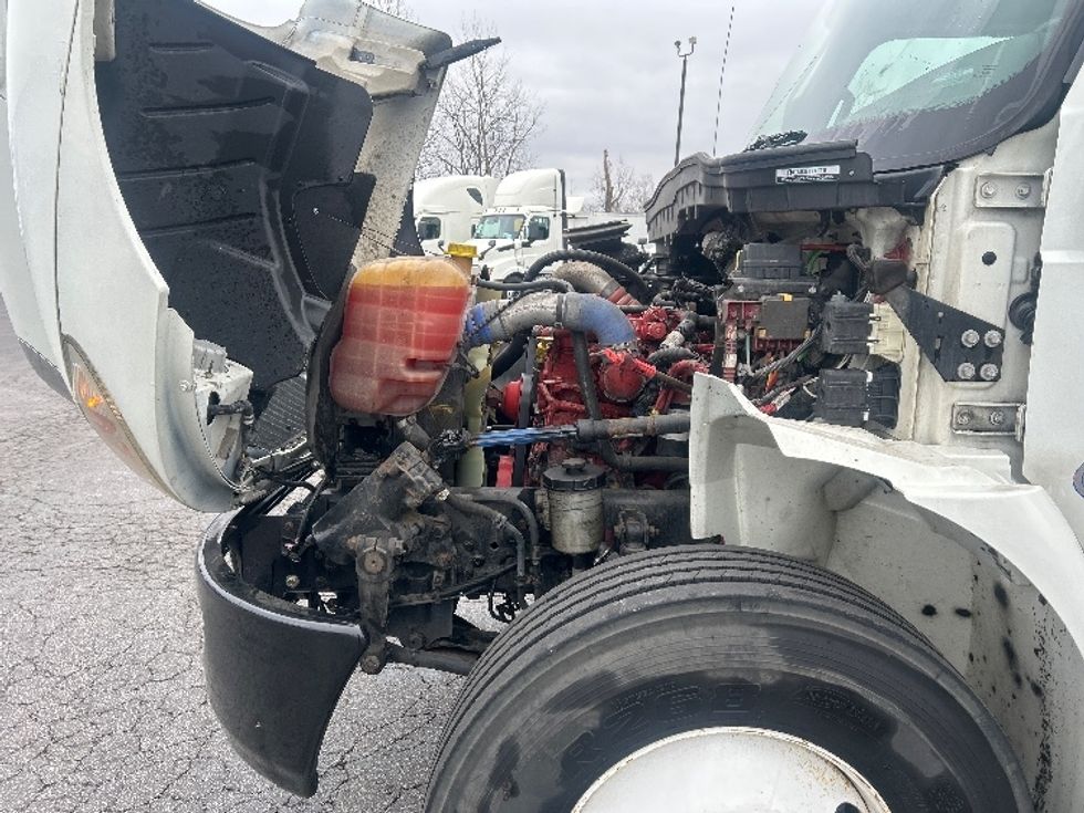 Medium Duty Box Truck-Light and Medium Duty Trucks-International-2020-MV607-Obetz-OH-127,400\n\t\tmiles-$ 51,000 - Image 22