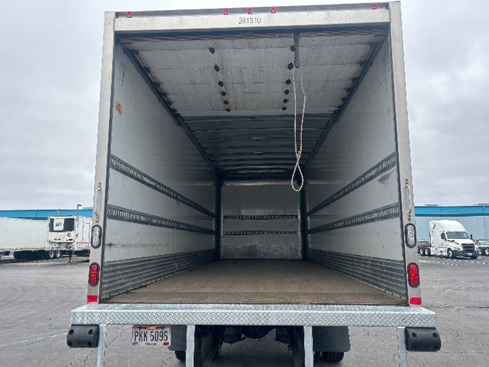 Medium Duty Box Truck-Light and Medium Duty Trucks-International-2020-MV607-Obetz-OH-127,400\n\t\tmiles-$ 51,000 - Image 8